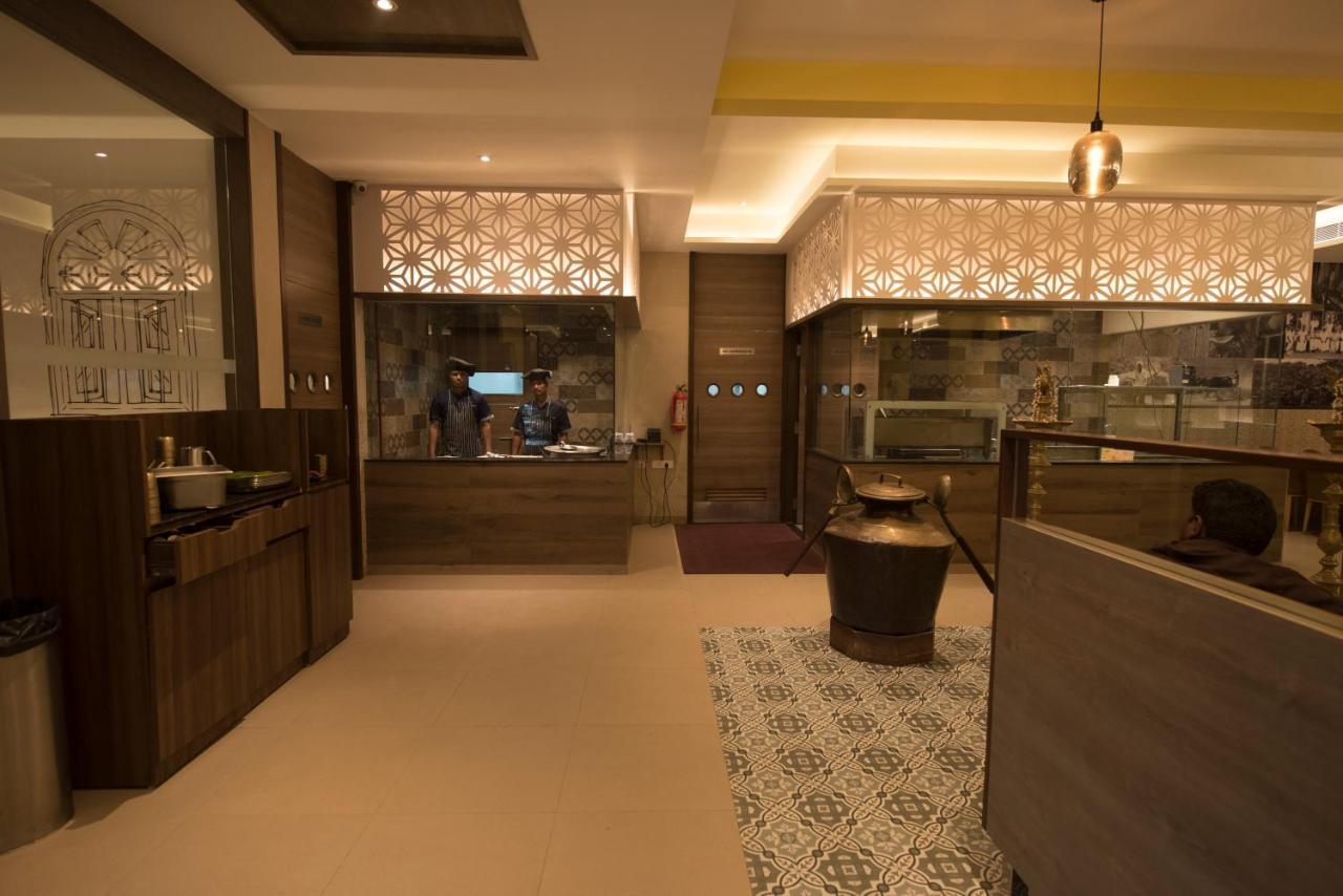 Hotel Annamalai Bahur Экстерьер фото